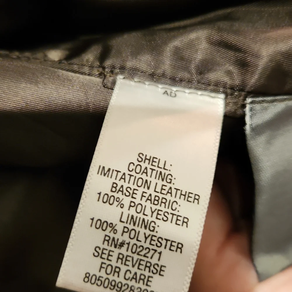 NEW Men's FAUX LEATHER jacket. Size Large. New without tags